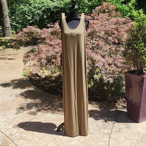 Forever 21 | Dresses | Forever 2 Olive Green Maxi Dress | Poshmark